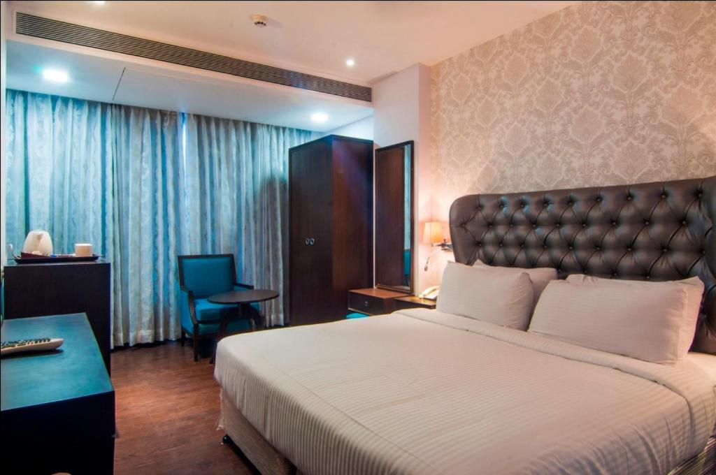 Jalsa Hotel & Banquets,Індаур Екстер'єр фото