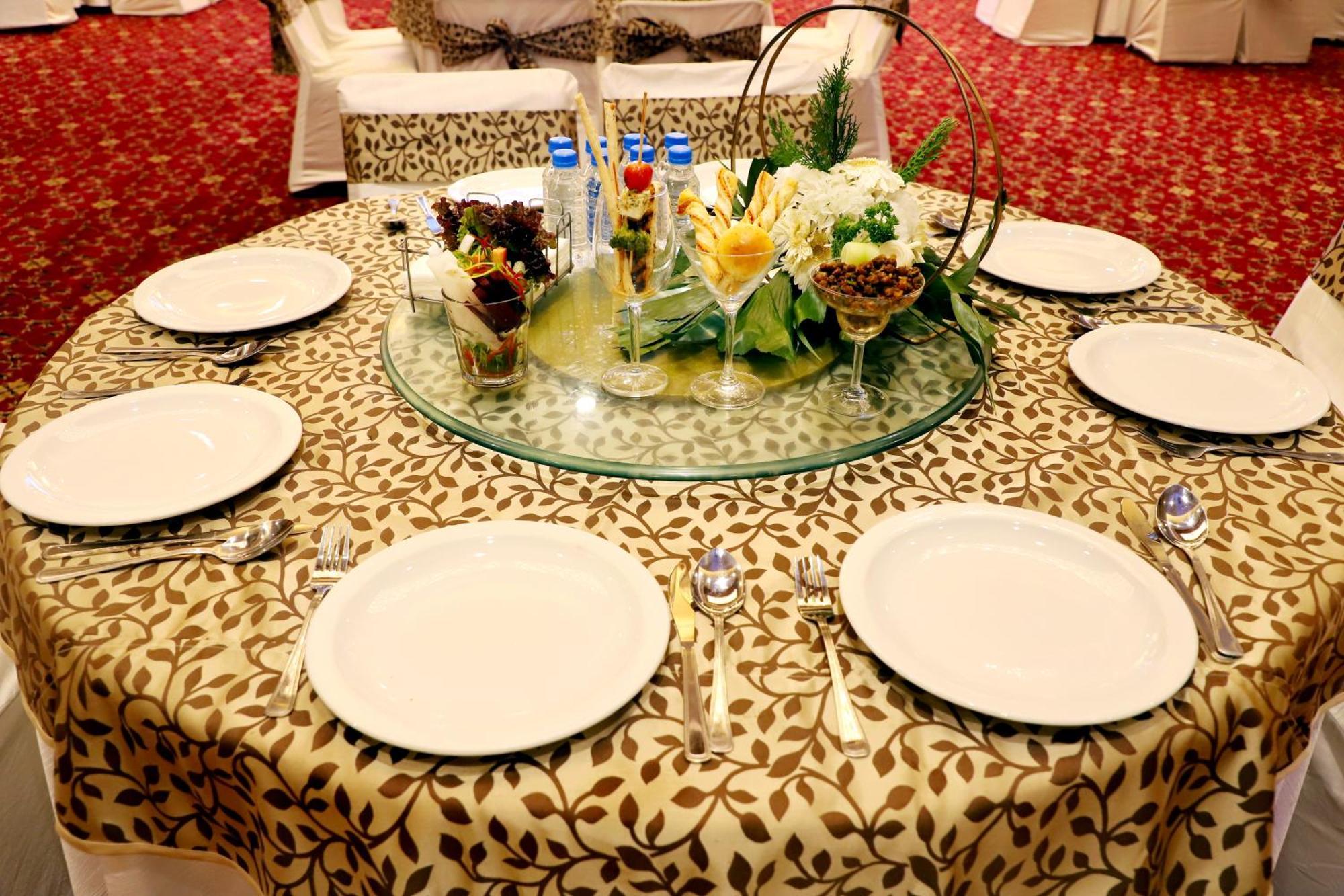 Jalsa Hotel & Banquets,Індаур Екстер'єр фото