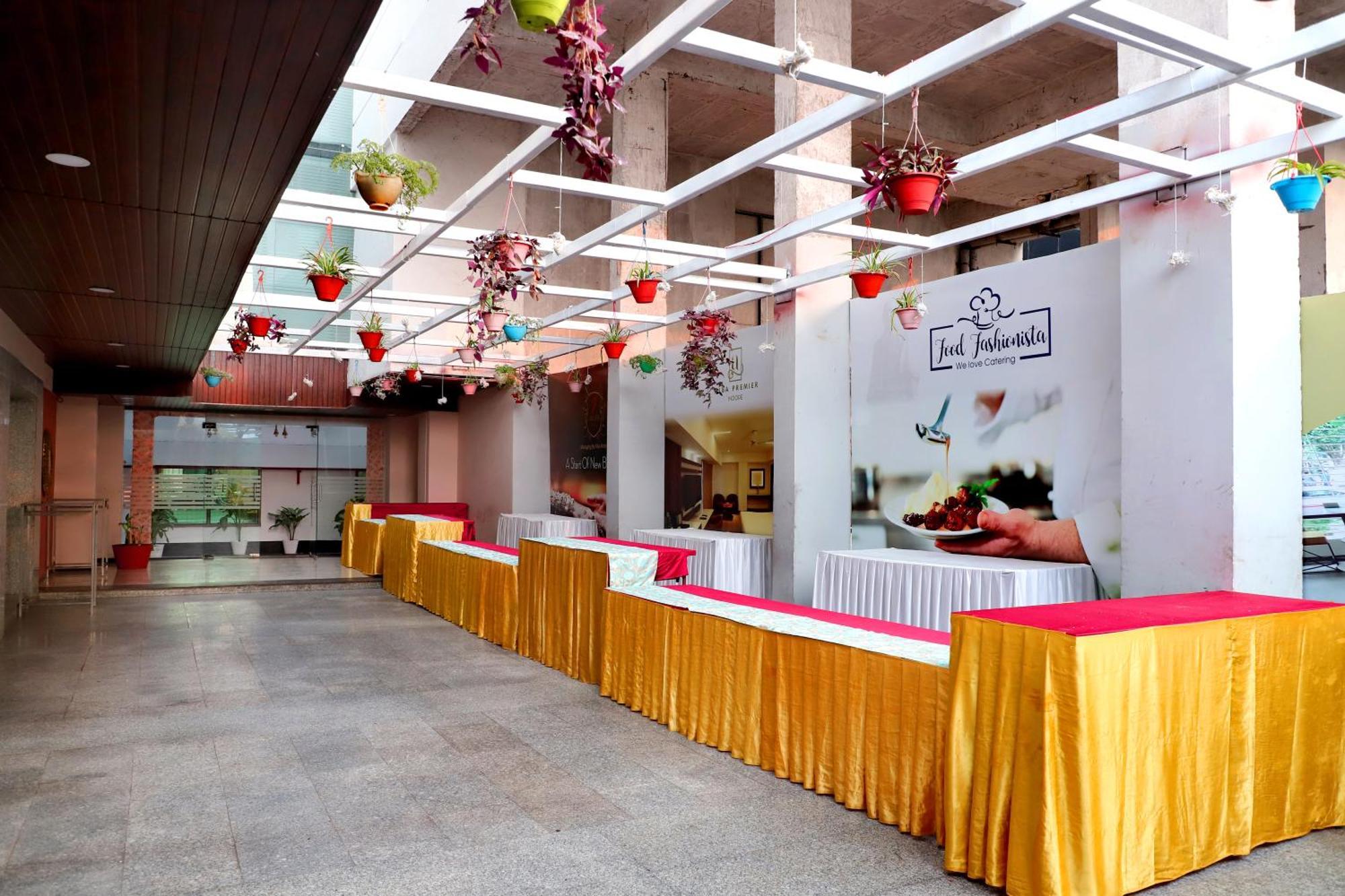 Jalsa Hotel & Banquets,Індаур Екстер'єр фото
